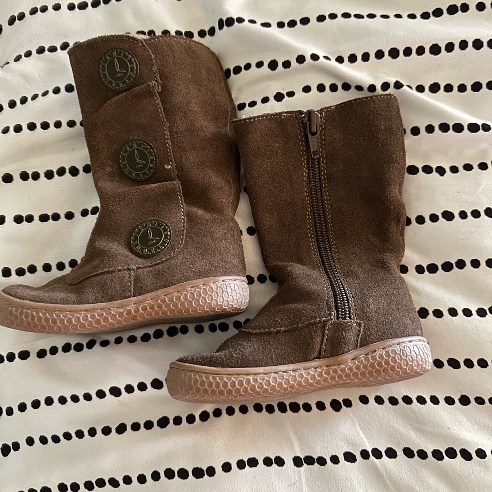 Livie & Luca boots size 4